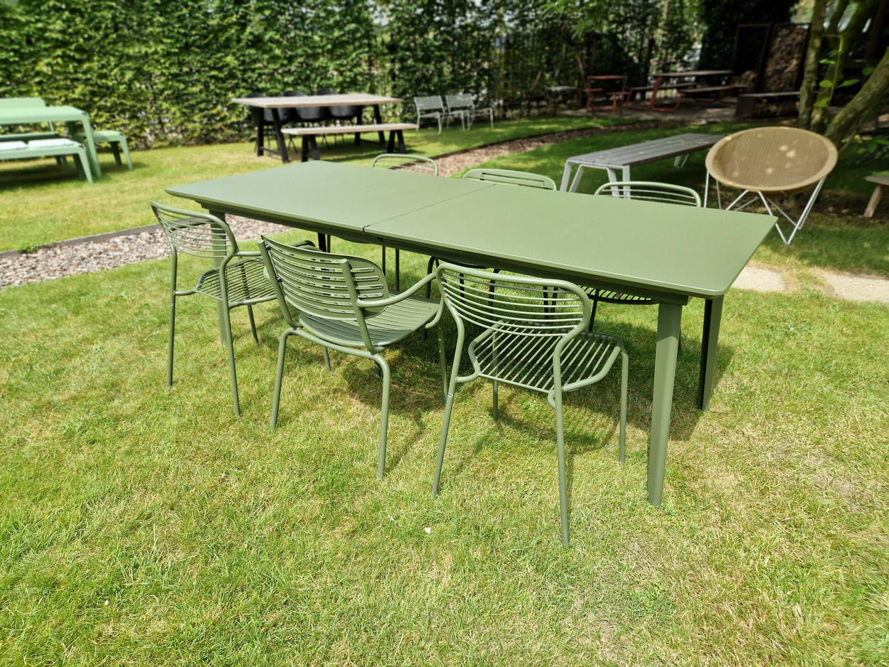 Set Plus4 tafel 220+110 / Apero chair x2 / Apero armchair x2 - Militairy green