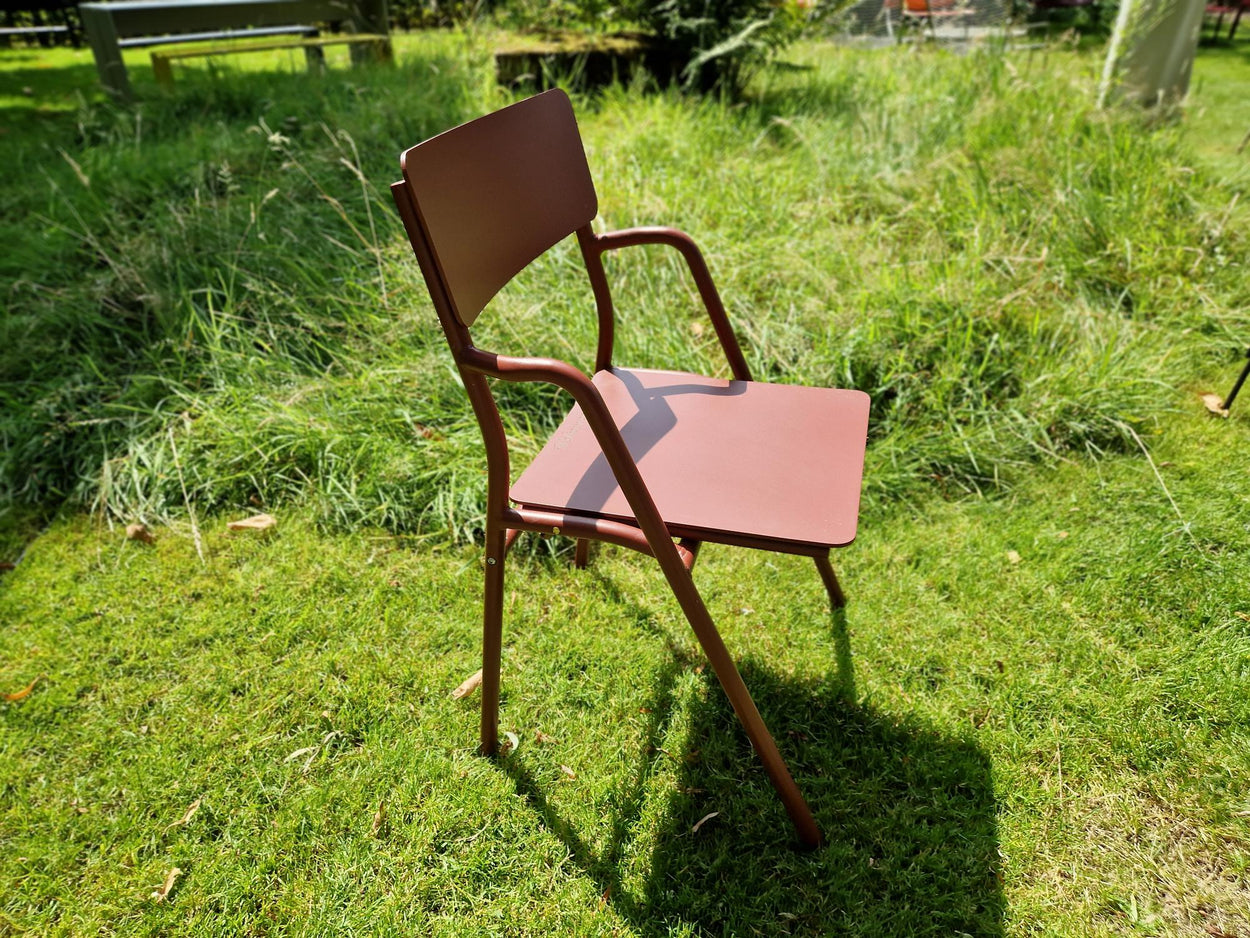 Flip-up-chair - Oxide Red