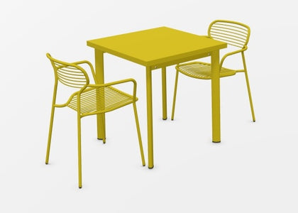 Set Star tafel 70x70 + Apero armchair x2 - Curry yellow